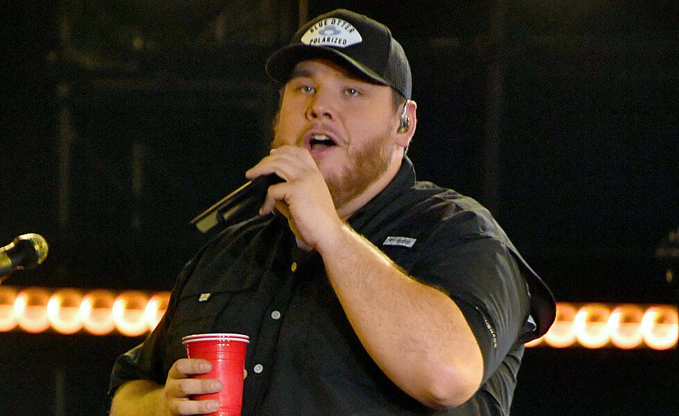 Country Star Luke Combs Gets His Happily Ever After ...
