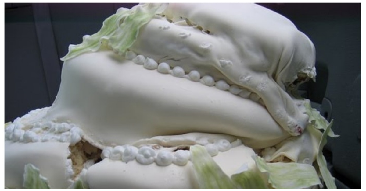 The World's Most Awkward Wedding Cake Disasters Caught On Camera Page